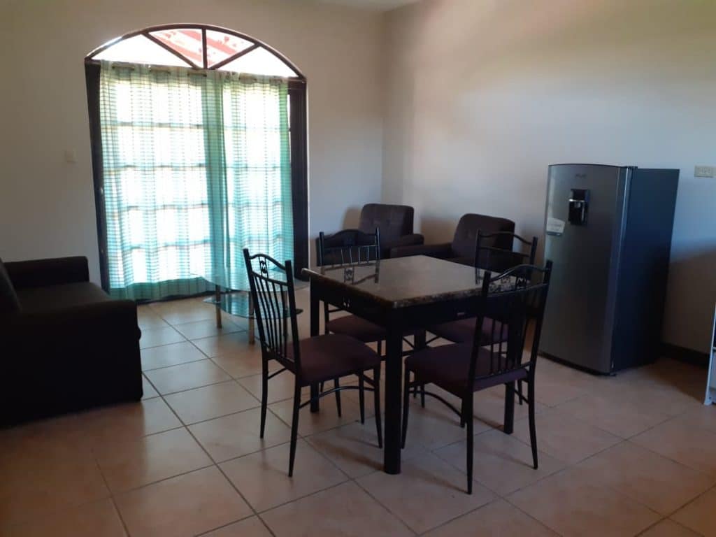 plaza colonial 26 playas del coco (2)