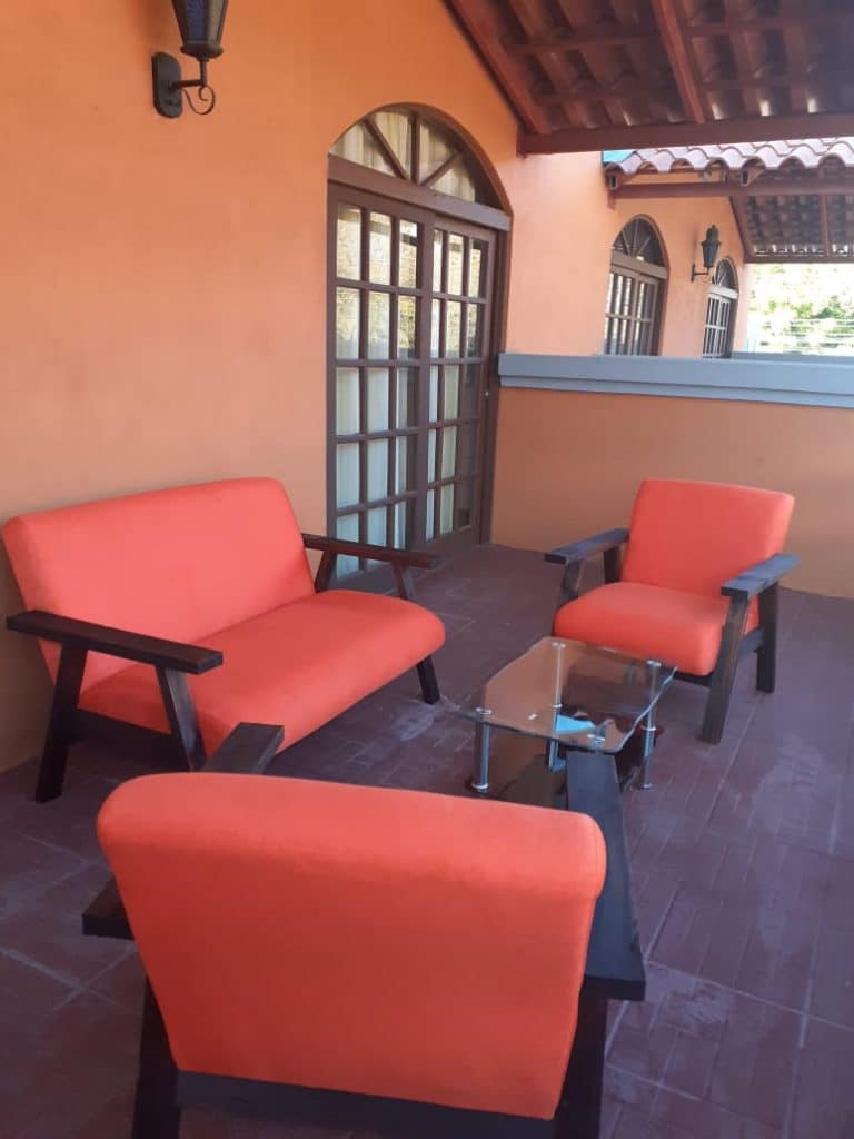 plaza colonial 26 playas del coco (4)