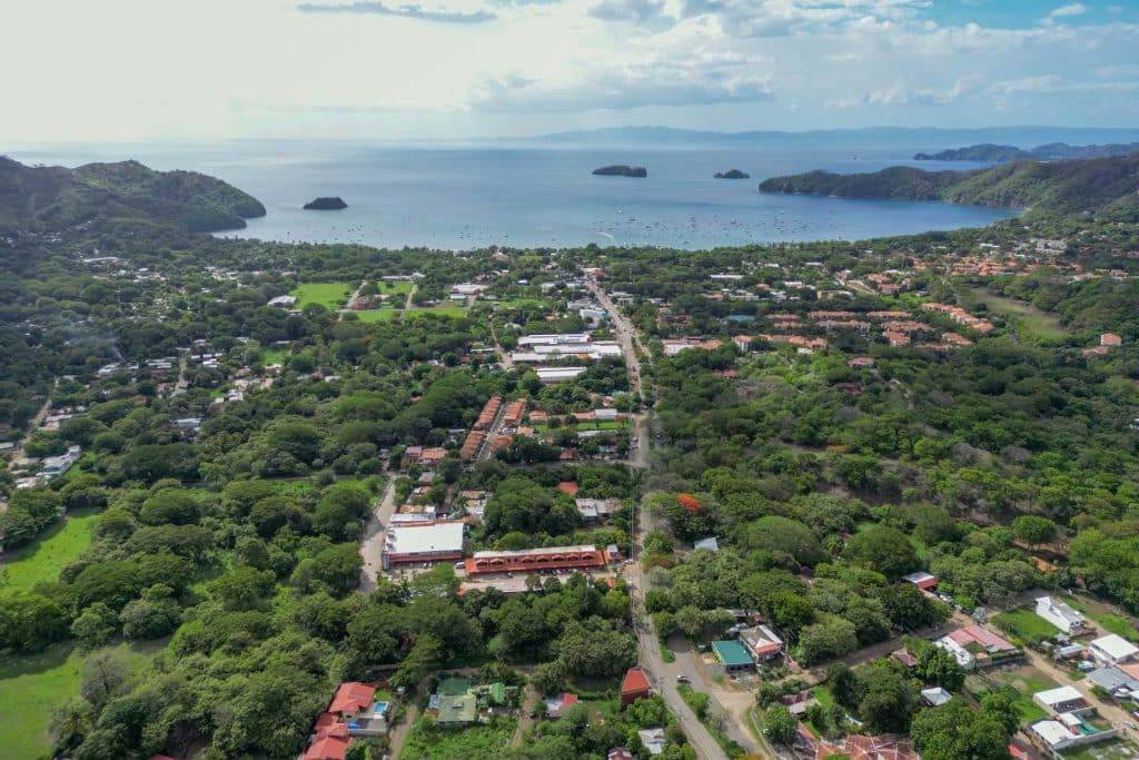 plaza colonial playas del coco 2