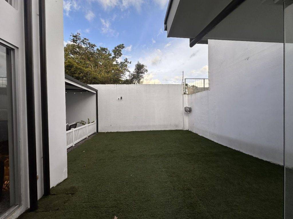 house for sale san jose gated condominium genesis (6)