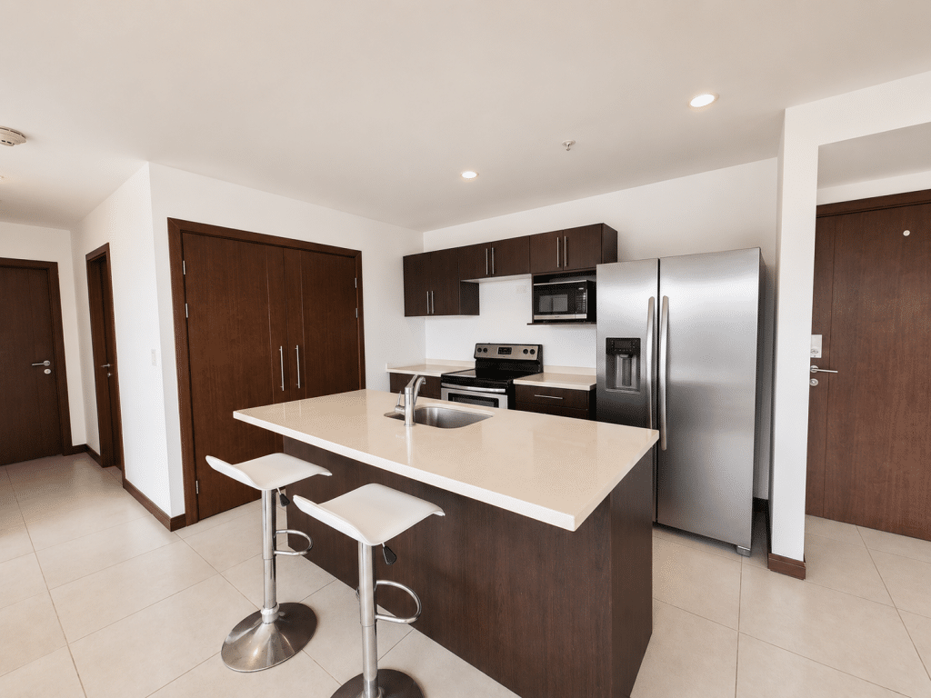 se vende apartamento condominio torre roble sabana costa rica (12)