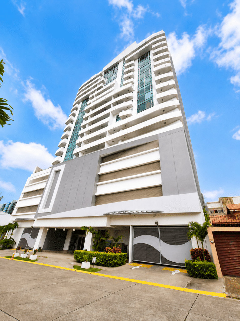 se vende apartamento condominio torre roble sabana costa rica (2 2)